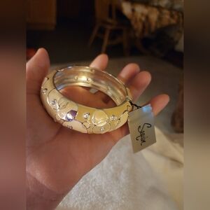 STUNNING Sequin™ Cream Enamel & Crystal Hinged Bangle Bracelet – NWT